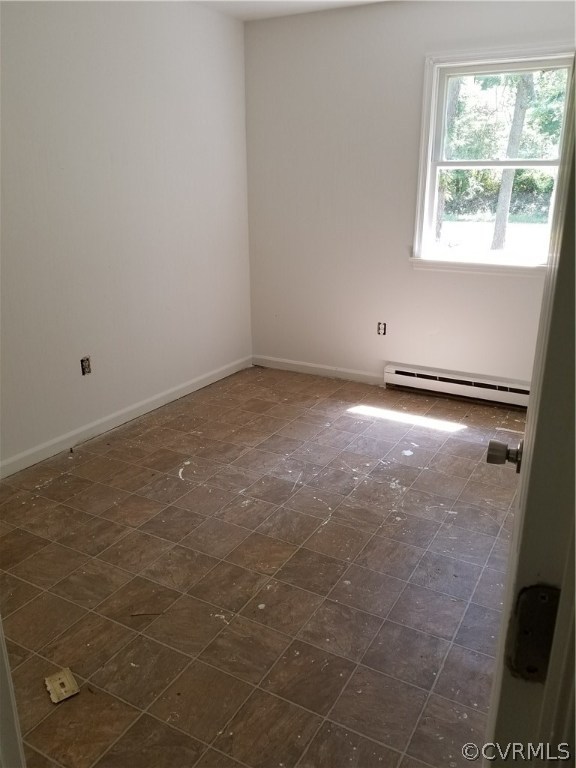 12302 Spiceley Road Ford, VA 23850 - Photo 8 of 11