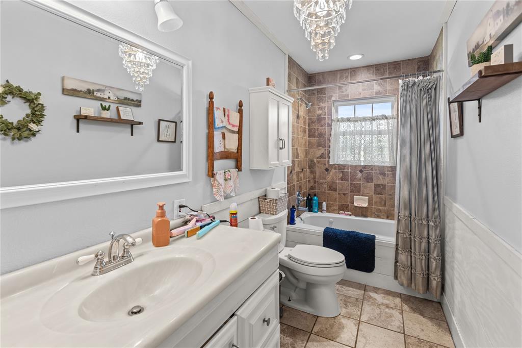 2461 County Road Blossom, TX 75416 - Photo 16 of 27