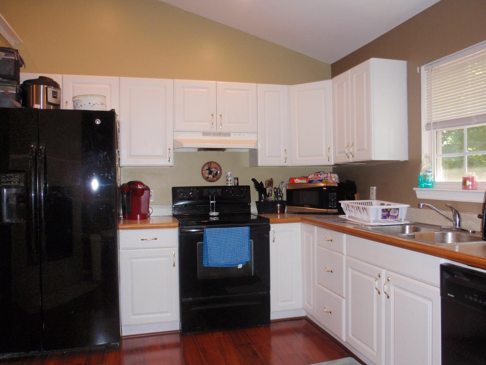 1213 Blake Road Lyles, TN 37098 - Photo 8 of 10 Gallery Image 8