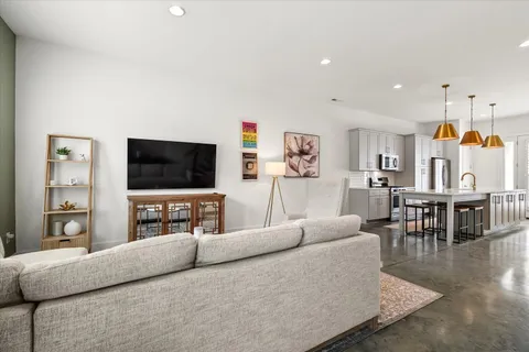$475,000 | 678 James Avenue, Nashville, TN 37209