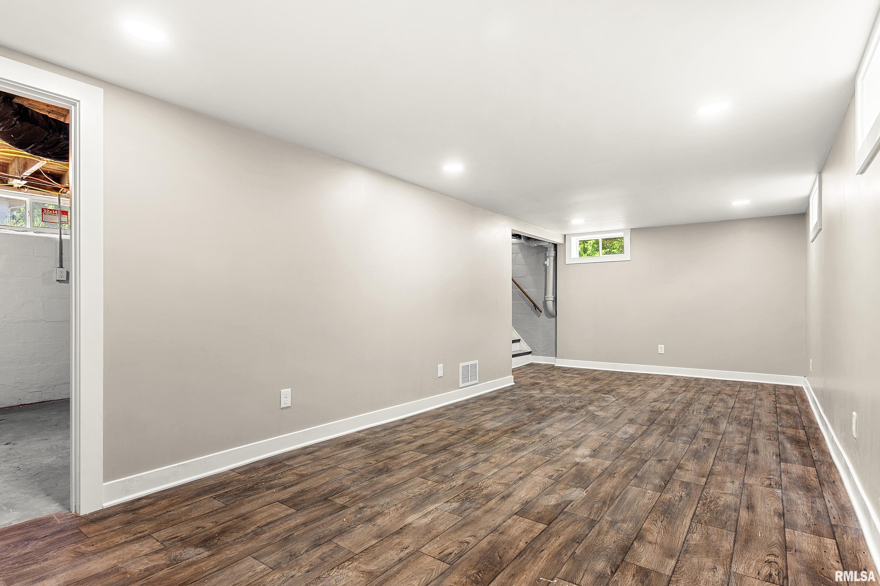 301 Reservoir Road Pekin, IL 61554 - Photo 26 of 29