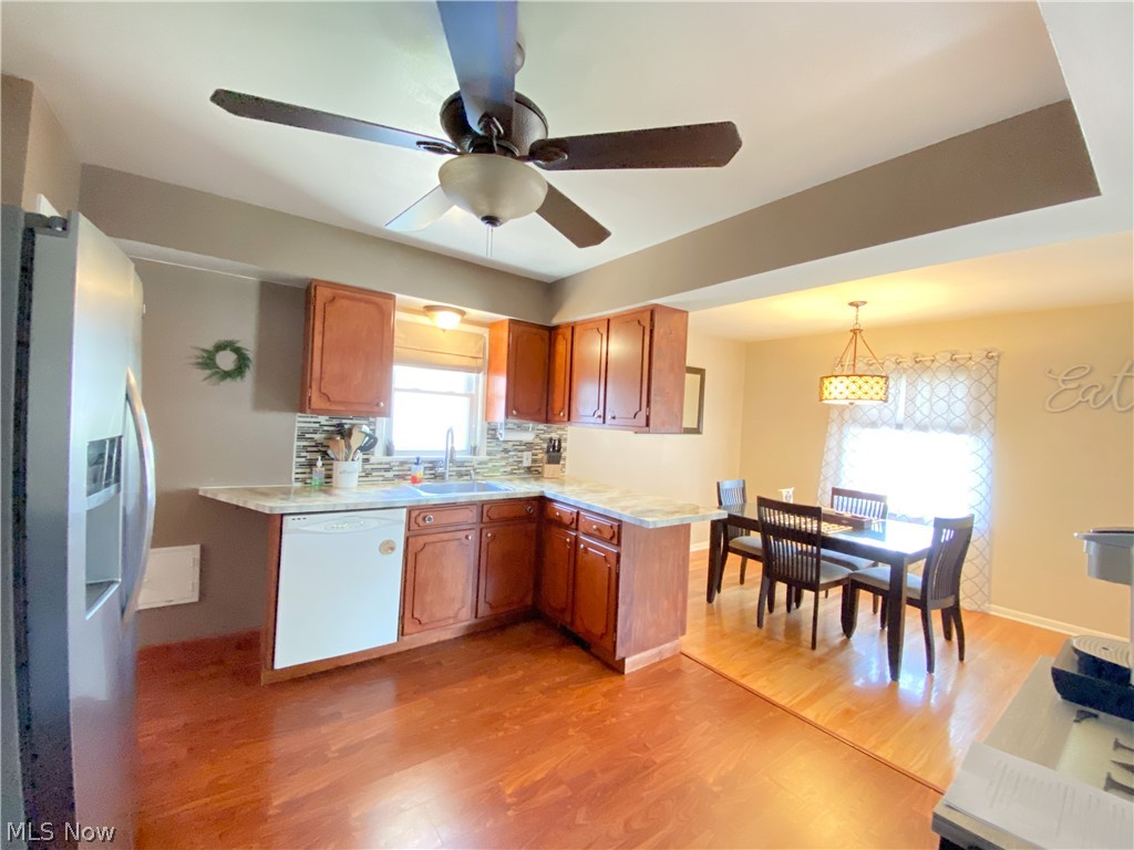 28678 Forest Road Willowick, OH 44095 - Photo 7 of 21 Gallery Image 7