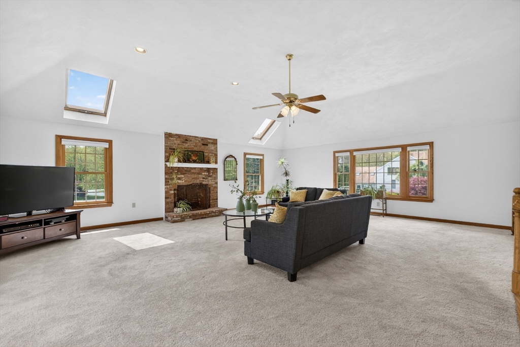 2 Stouffer Circle Andover, MA 01810 - Photo 17 of 41