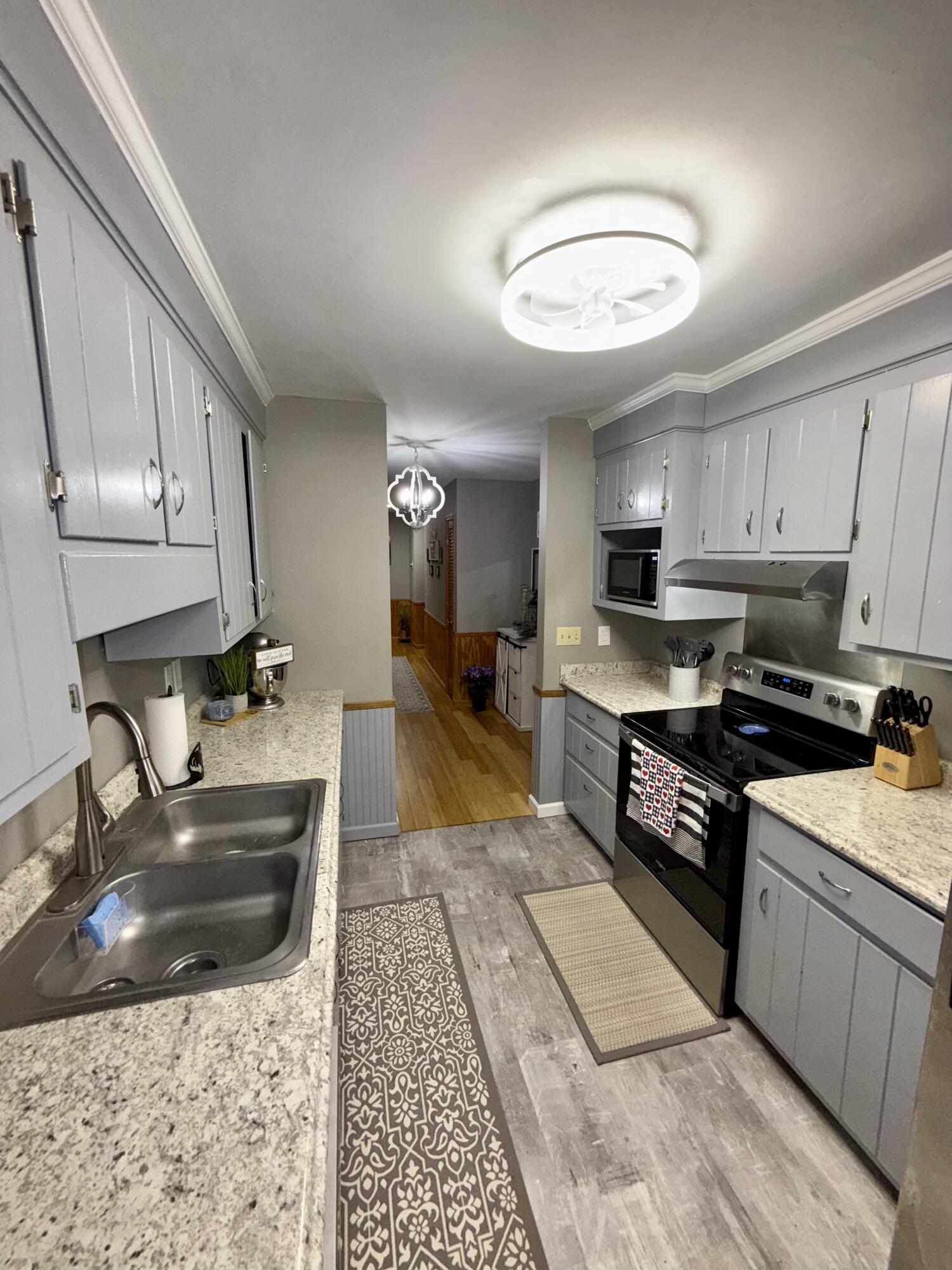 125 Atkinson Lane Bonneau, SC 29431 - Photo 14 of 27 13