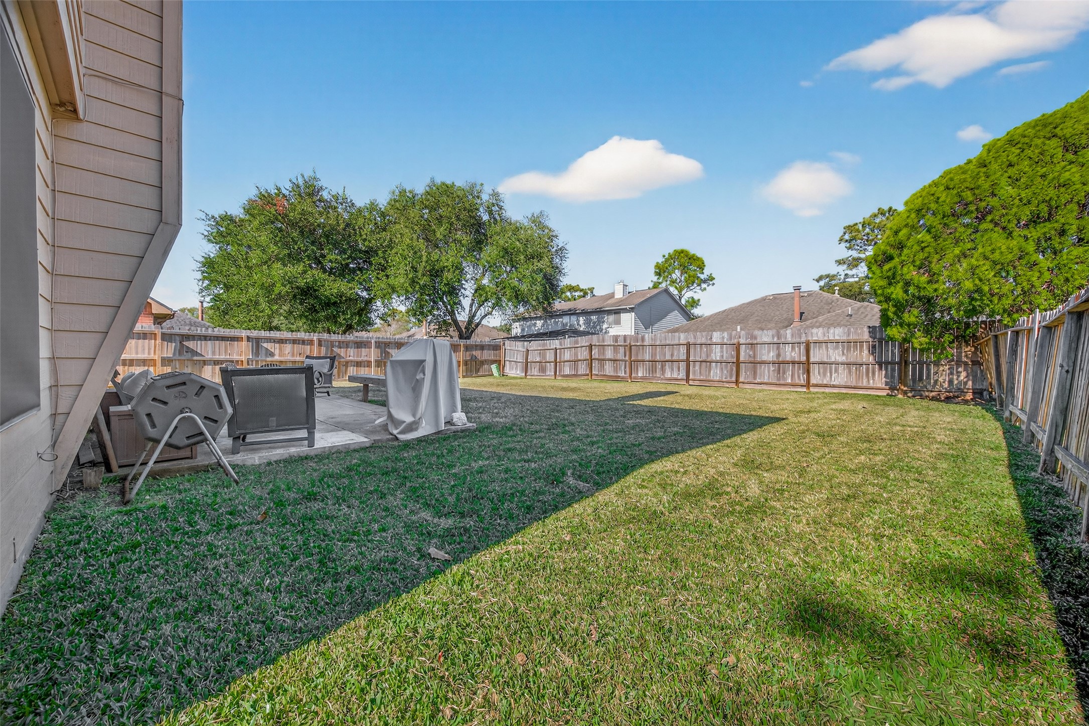 7315 Tara Blue Ridge Drive Richmond, TX 77469 - Photo 40 of 45 a view of a park with a slide