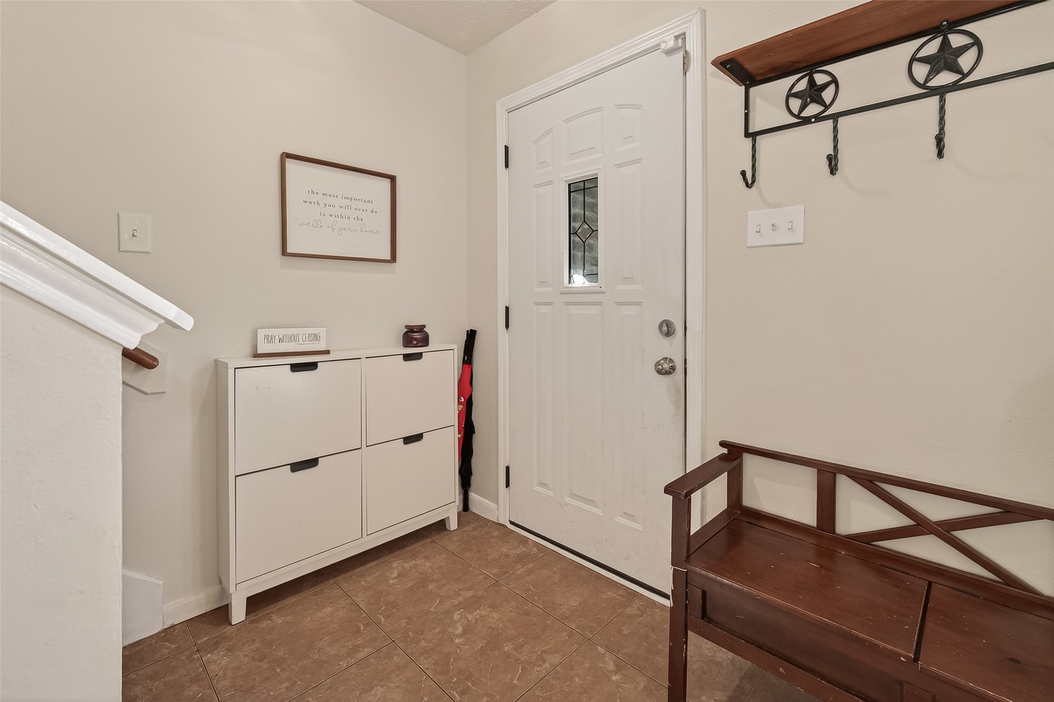 7315 Tara Blue Ridge Drive Richmond, TX 77469 - Photo 4 of 45 a view of a hallway with closet