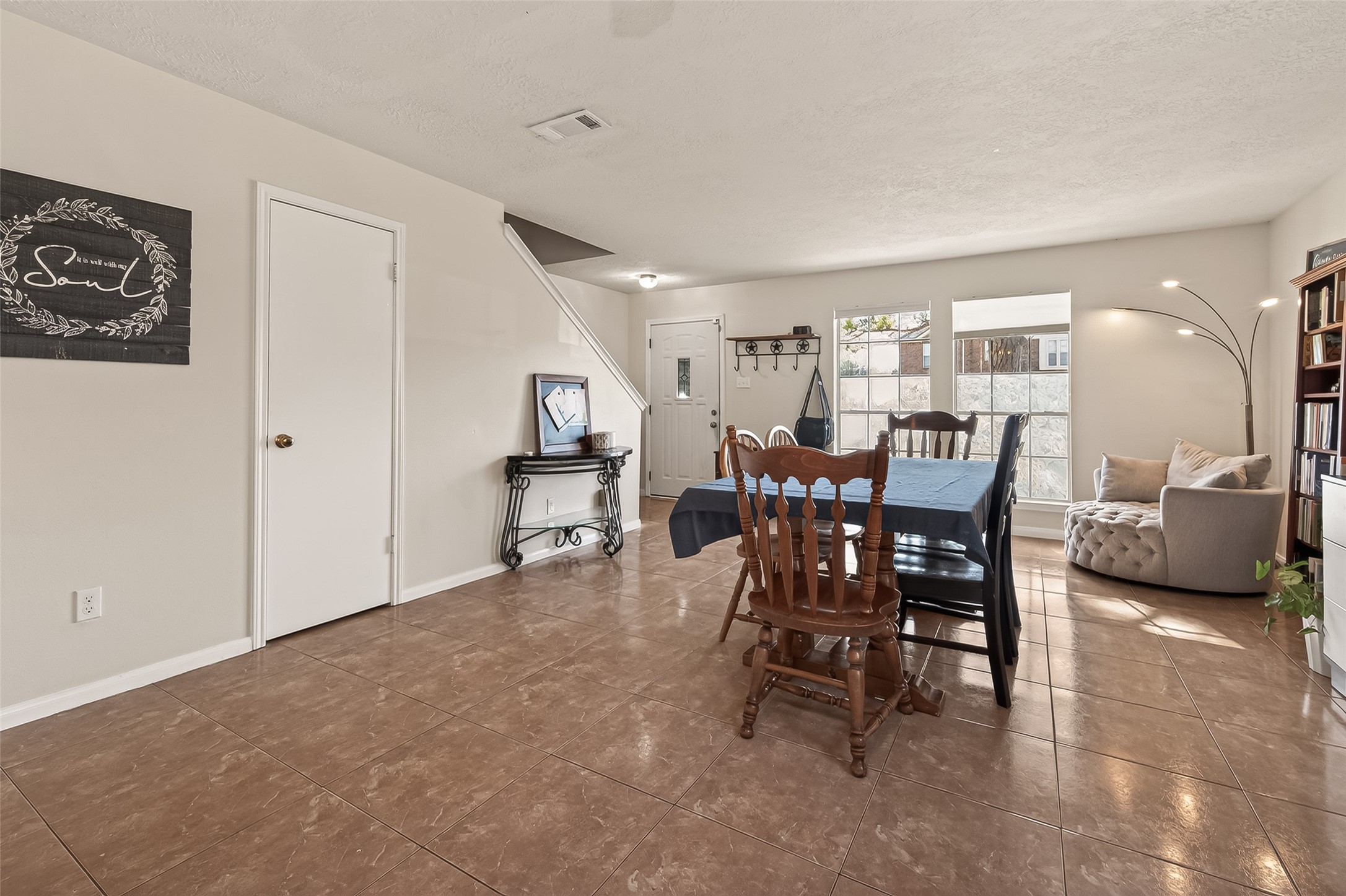 7315 Tara Blue Ridge Drive Richmond, TX 77469 - Photo 7 of 45 a view of a dining room with furniture