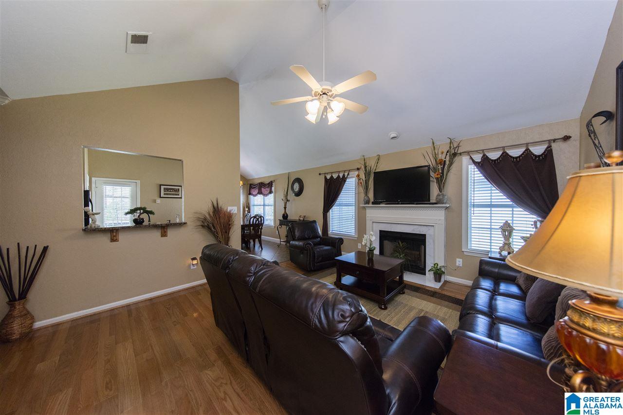 247 Carrington Lane Calera, AL 35040 - Photo 11 of 33