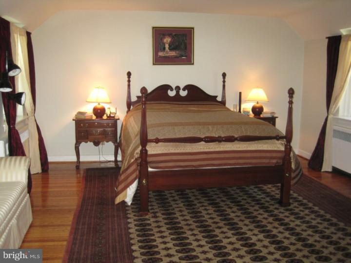 26 Overhill Road Bala Cynwyd, PA 19004 - Photo 8 of 15 Bedroom - Main