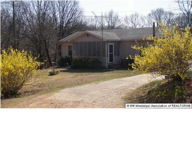 219 Hidden Valley Road Coldwater, MS 38618 - Photo 1 of 18 Primary Photo