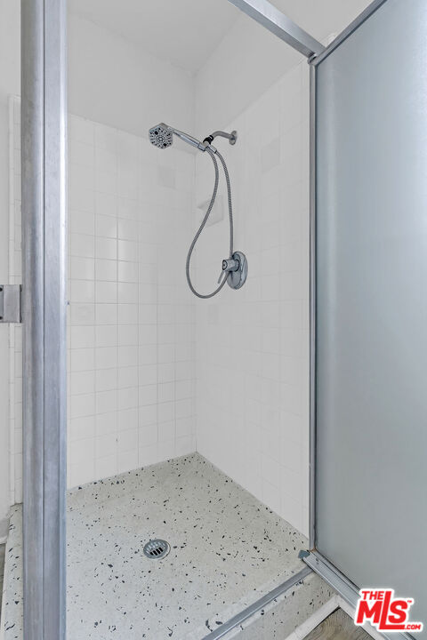 732 Lorraine Boulevard, Unit 5 Los Angeles, CA 90005 - Photo 13 of 25 a bathroom with a shower