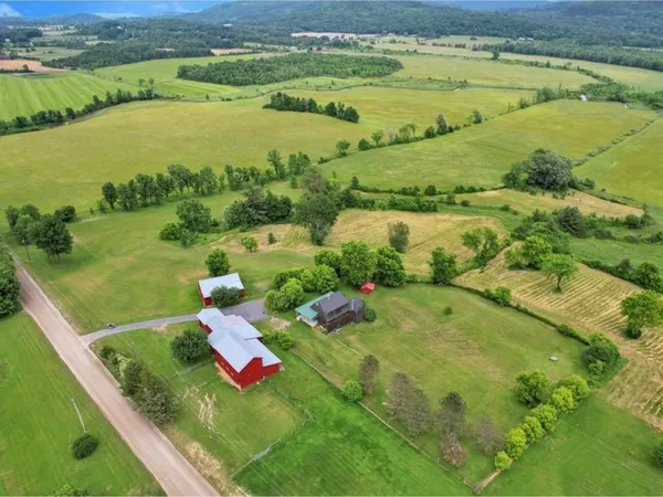 $1,185,000 | 3642 Lime Kiln Road, Monkton, VT 05472