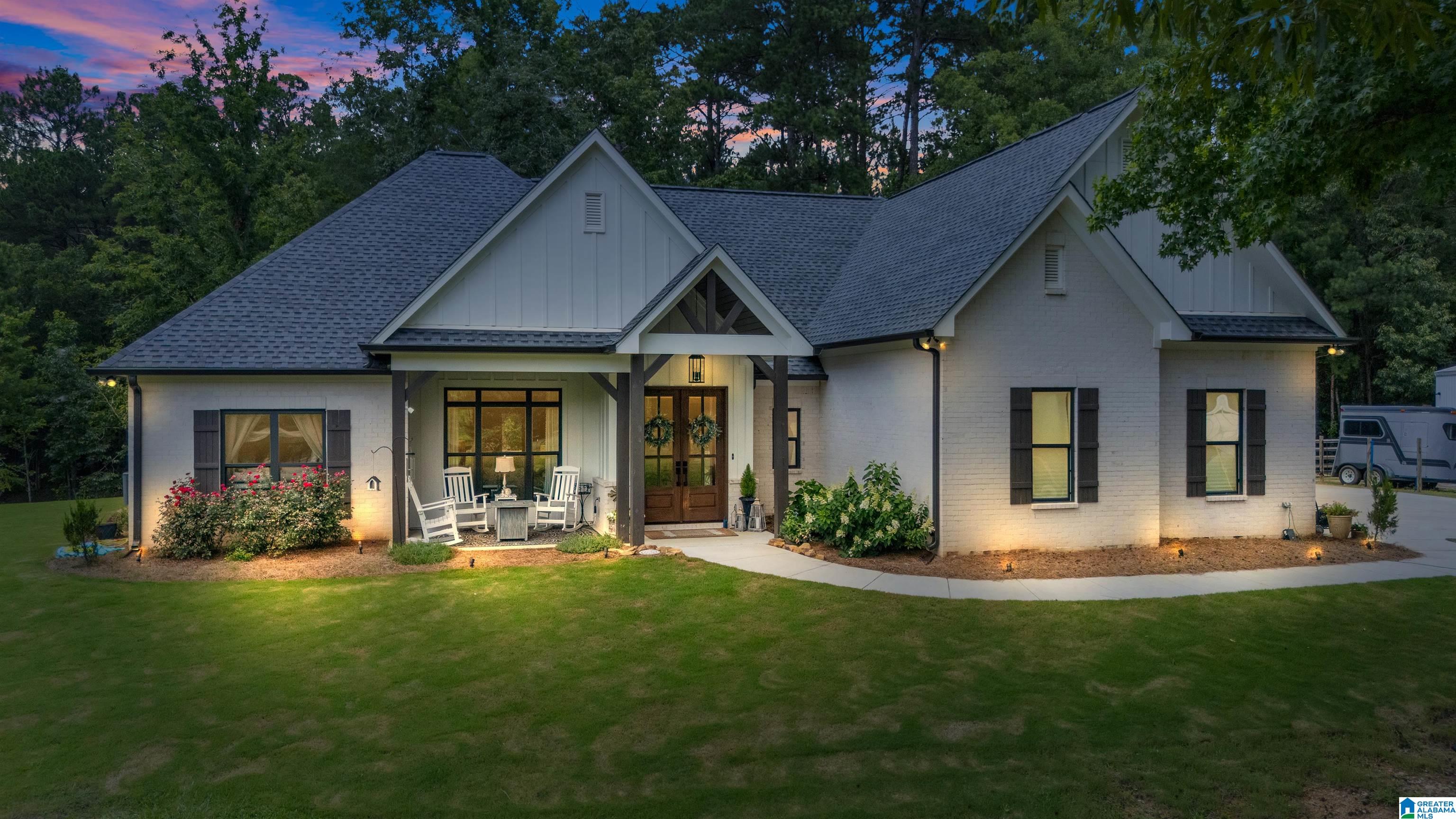340 Lake Cottage Road Sterrett, AL 35147 - Photo 1 of 83