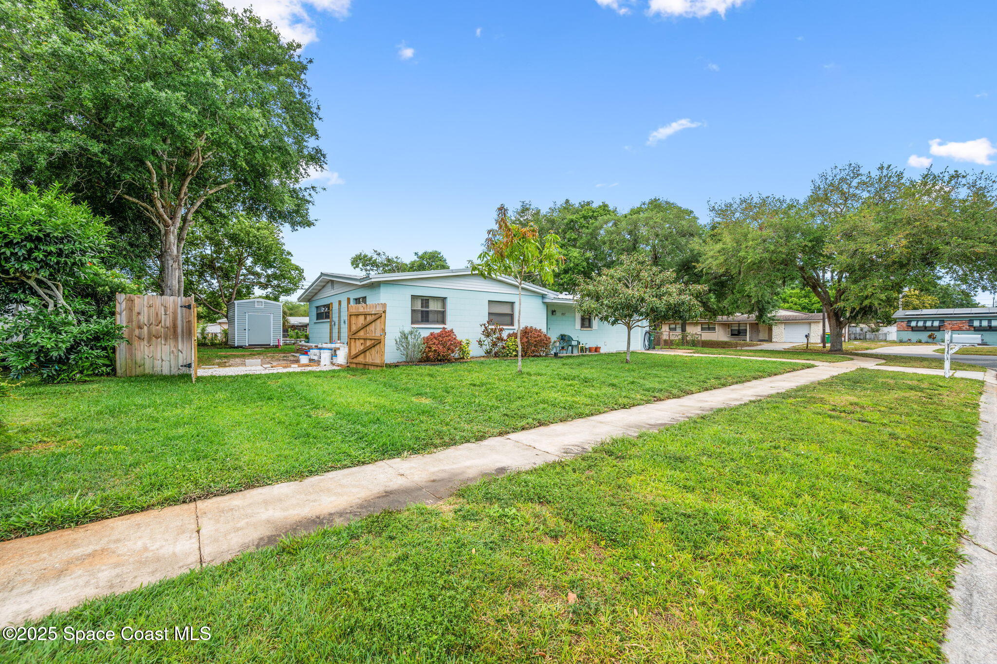 1937 Exeter Drive Cocoa, FL 32922 - Photo 3 of 33 4-web-or-mls-DSC_3729