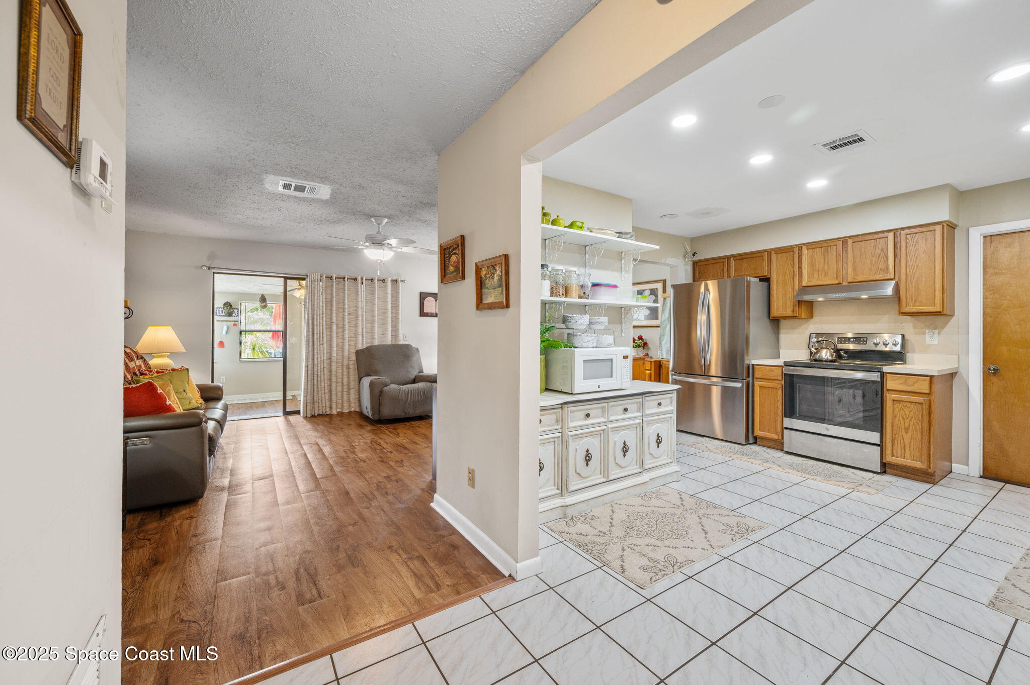 1937 Exeter Drive Cocoa, FL 32922 - Photo 10 of 33 14-web-or-mls-DSC_3762