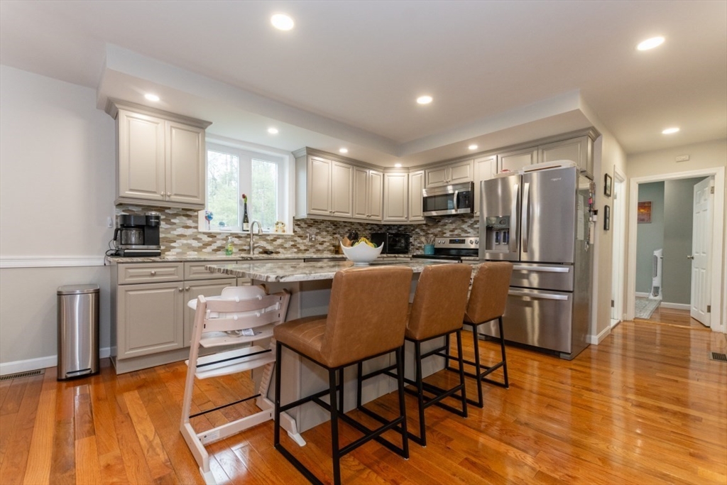 2 Ash Road Norfolk, MA 02056 - Photo 11 of 34