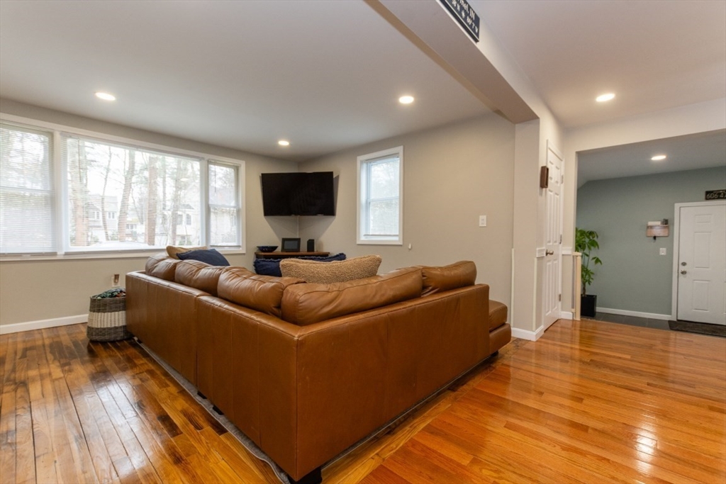 2 Ash Road Norfolk, MA 02056 - Photo 8 of 34