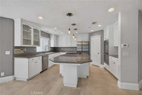 $1,595,000 | 6220 Century Hill Drive, Riverside, CA 92506