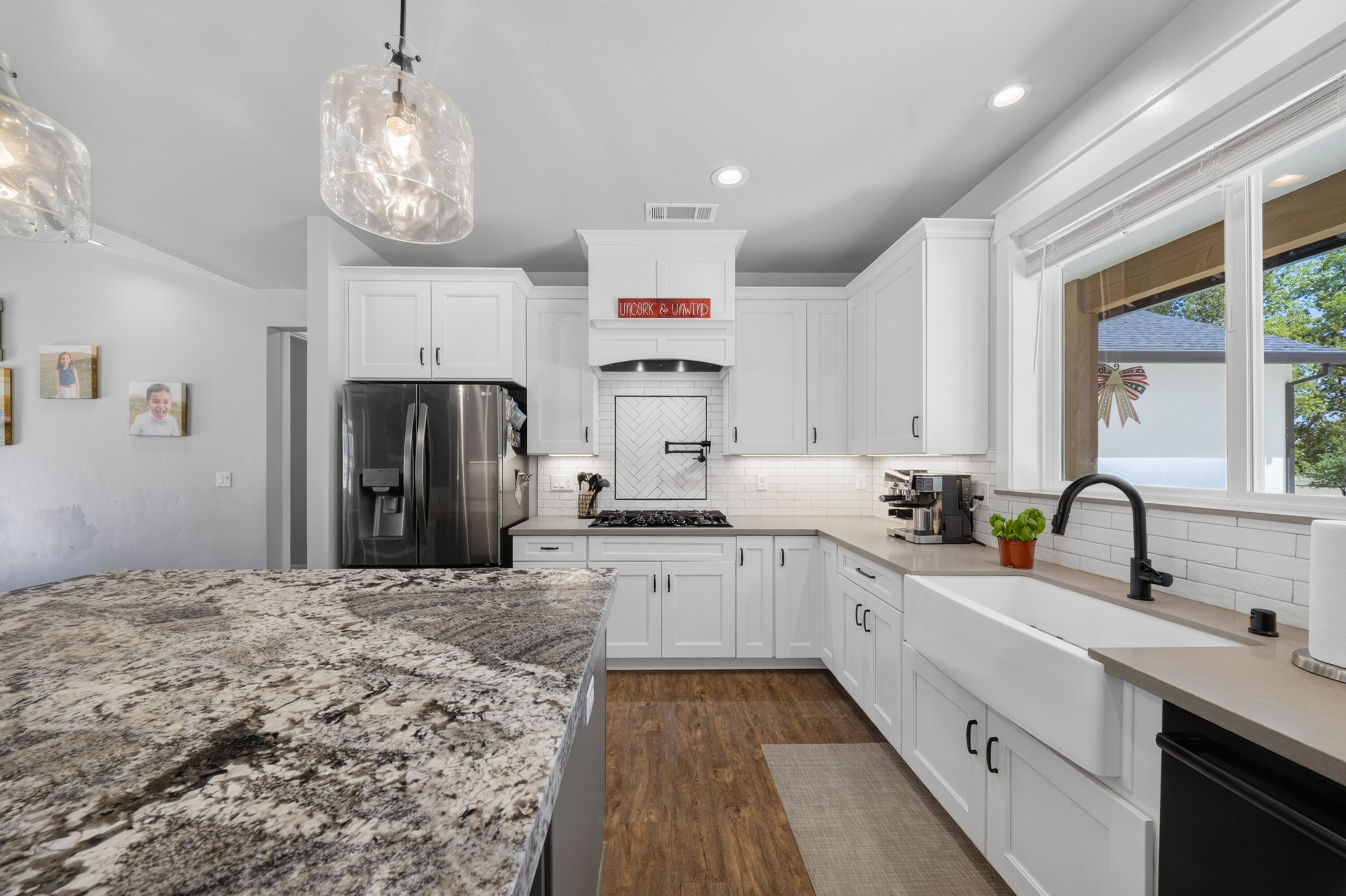 19720 Gas Point Road Cottonwood, CA 96022 - Photo 13 of 50 Kitchen