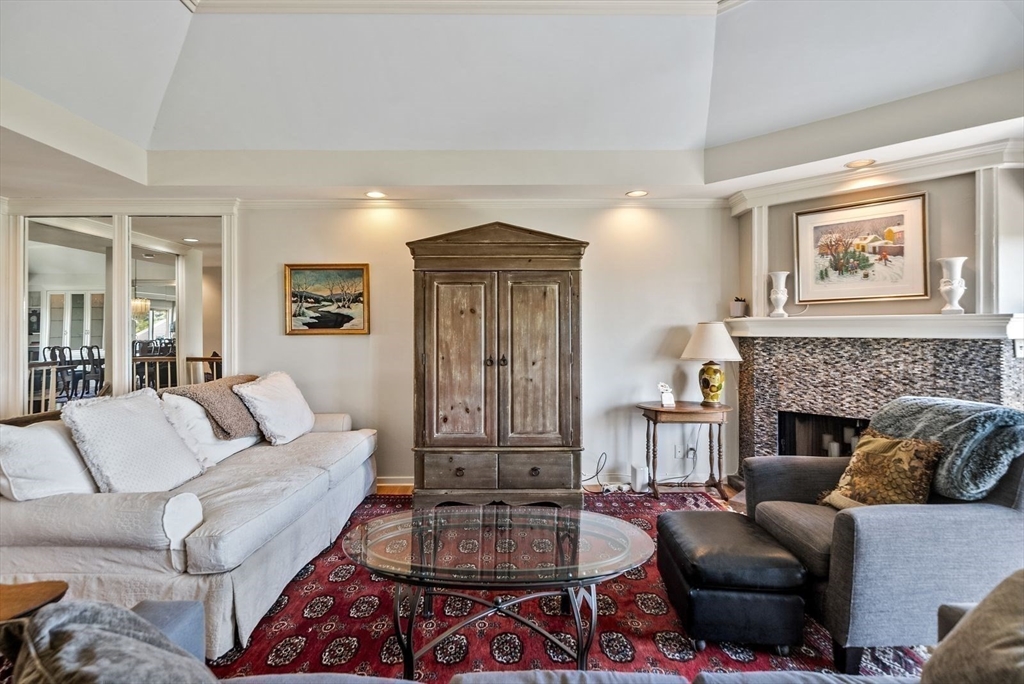 85 Algonquin Road, Unit 85 Chestnut Hill, MA 02467 - Photo 9 of 42