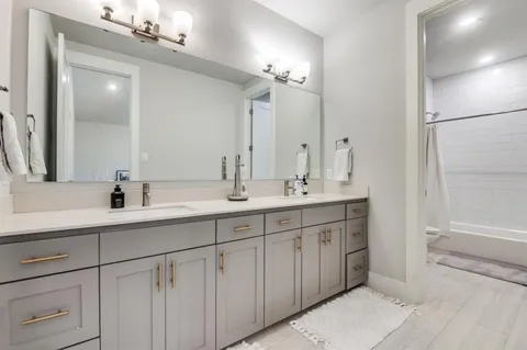 $674,999 | 3936 Bowie Lane, Dallas, TX 75220