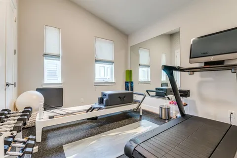 $674,999 | 3936 Bowie Lane, Dallas, TX 75220