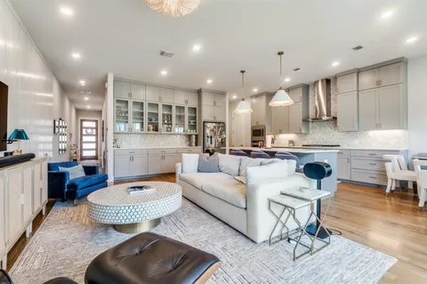 $740,000 | 3936 Bowie Lane, Dallas, TX 75220