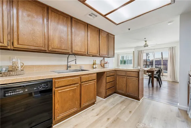 $999,999 | 16255 Pacific Circle, Unit 106, Huntington Beach, CA 92649