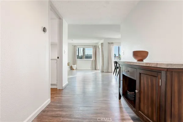 $975,000 | 16255 Pacific Circle, Unit 106, Huntington Beach, CA 92649