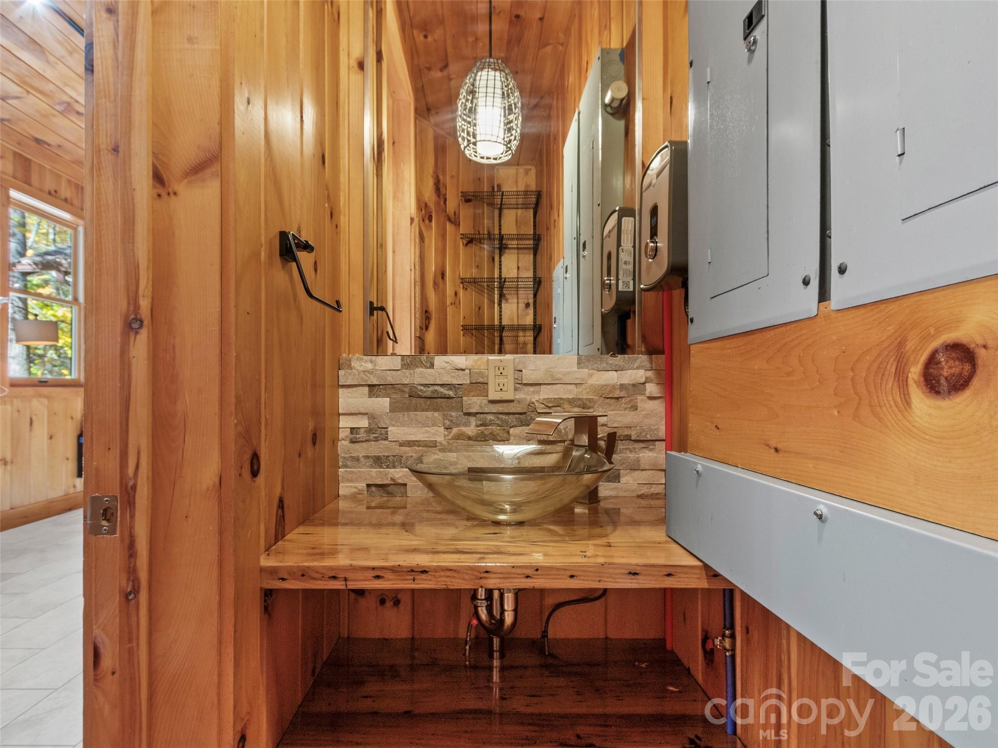 191 North Fork Road Burnsville, NC 28714 - Photo 17 of 48