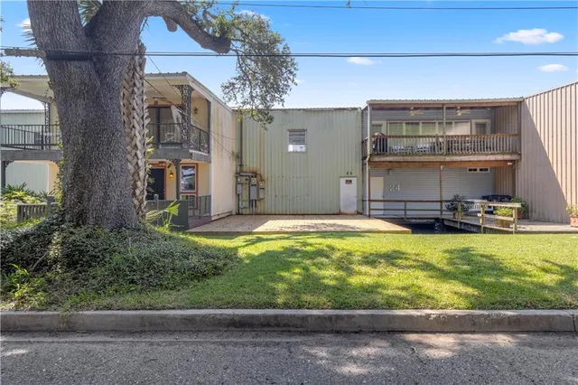 $90,000 | 248 South Roadway Street, Unit 23, New Orleans, LA 70124