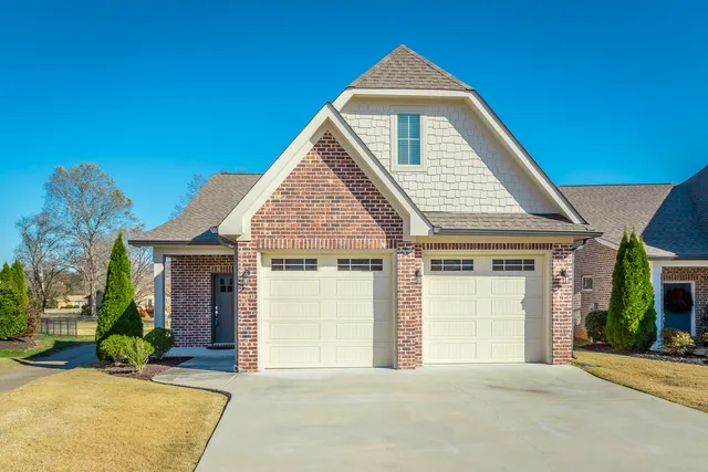 $2,700 | 8185 Double Eagle Court, Ooltewah, TN 37363