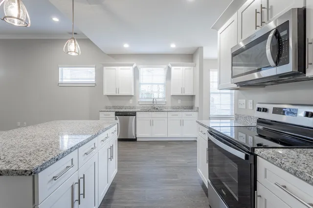 $2,700 | 8185 Double Eagle Court, Ooltewah, TN 37363