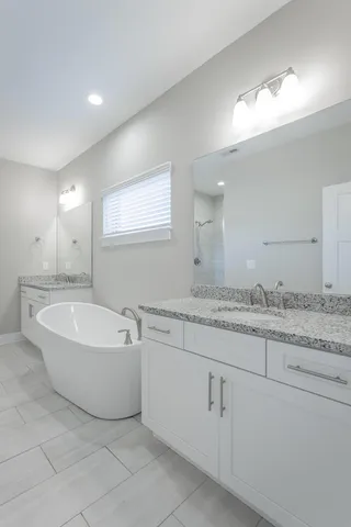 $2,700 | 8185 Double Eagle Court, Ooltewah, TN 37363