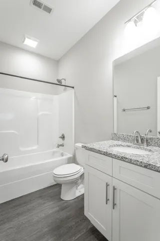 $2,700 | 8185 Double Eagle Court, Ooltewah, TN 37363