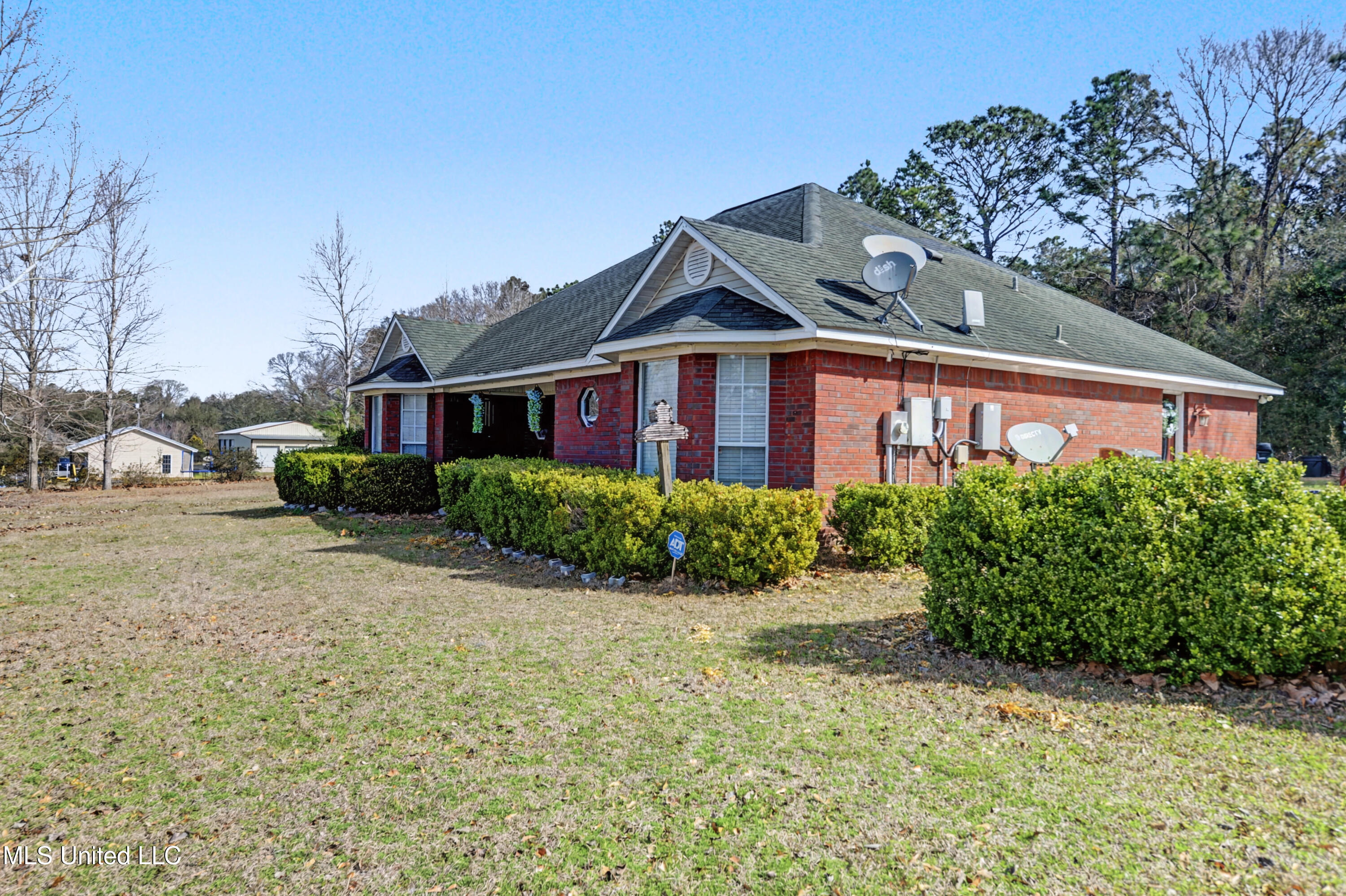 142 Lynne Lane Lucedale, MS 39452 - Photo 2 of 19 002