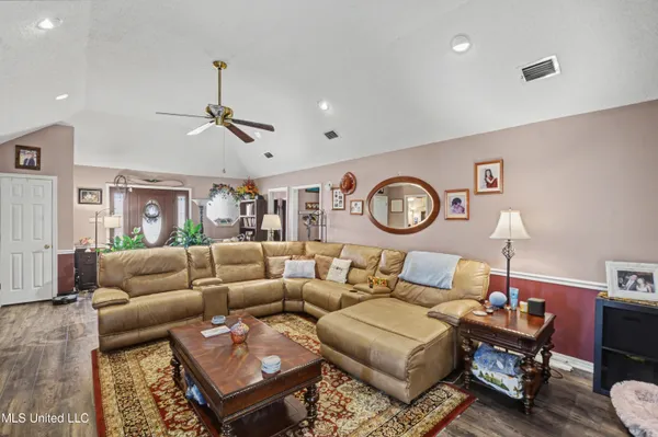 $259,000 | 142 Lynne Lane, Lucedale, MS 39452
