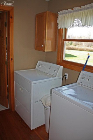 14337 Harris Road Millington, MI 48746 - Photo 8 of 20 20261278-7.JPG