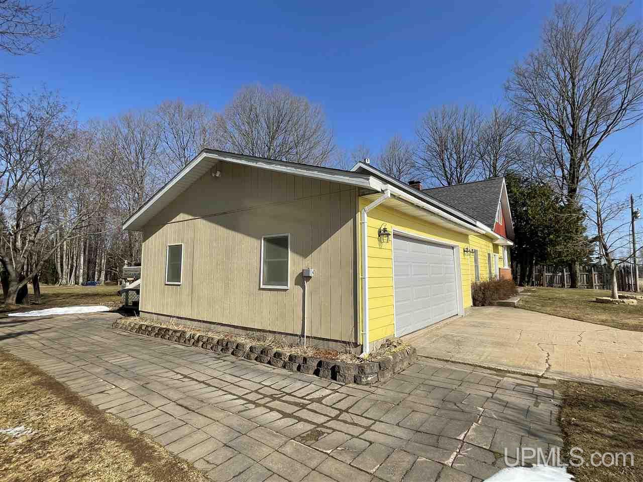 5393 North Rumley Road Skandia, MI 49885 - Photo 3 of 48