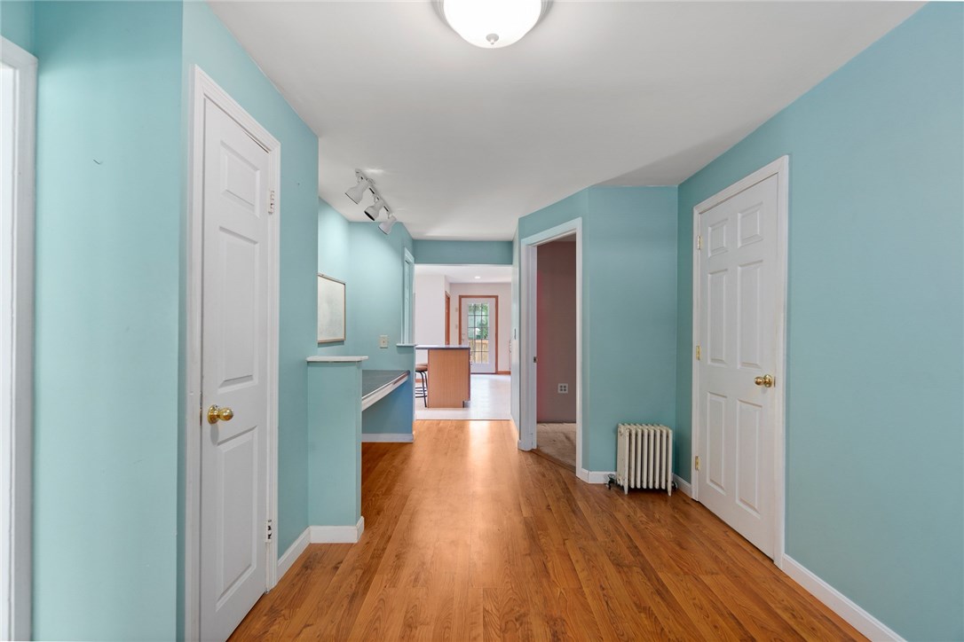 183 Winnapaug Road Westerly, RI 02891 - Photo 11 of 38