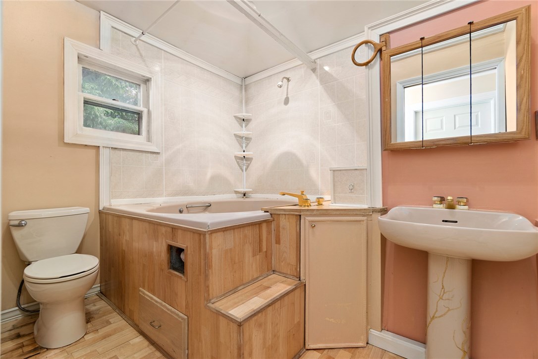 183 Winnapaug Road Westerly, RI 02891 - Photo 33 of 38