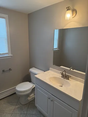 $2,300 | 48 Colonial Way, Unit LEFT, Rehoboth, MA 02769