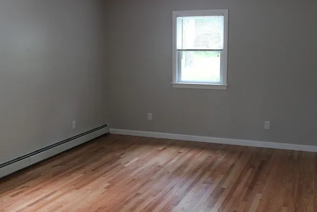 $2,300 | 48 Colonial Way, Unit LEFT, Rehoboth, MA 02769