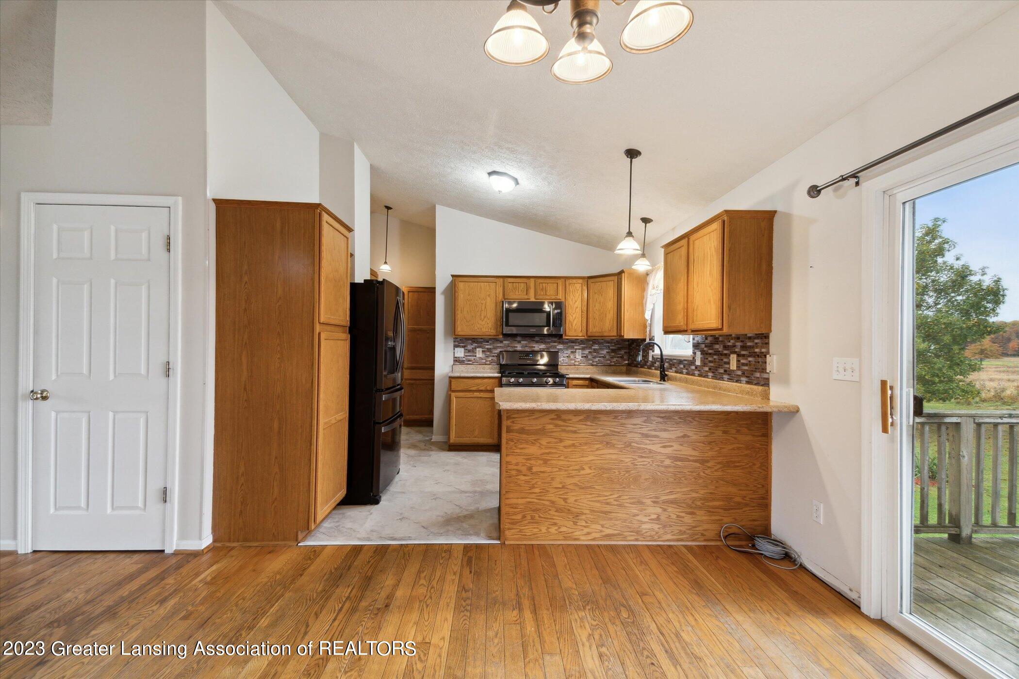 3518 Bostedor Road Eaton Rapids, MI 48827 - Photo 12 of 40 15-3518-Bostedor-Rd-Eaton-Rapids-MI-4882