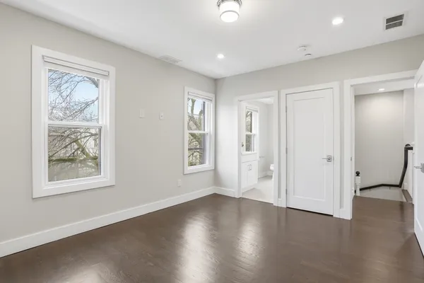 $925,000 | 57 Hurley Street, Unit 3, Cambridge, MA 02141