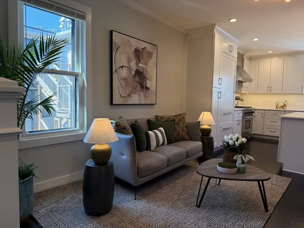 $925,000 | 57 Hurley Street, Unit 3, Cambridge, MA 02141
