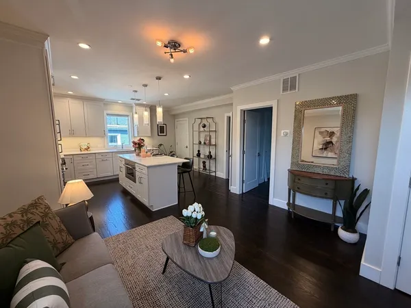 $925,000 | 57 Hurley Street, Unit 3, Cambridge, MA 02141