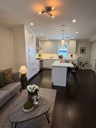 $925,000 | 57 Hurley Street, Unit 3, Cambridge, MA 02141