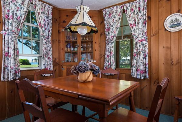 10 Briar Road Mattapoisett, MA 02739 - Photo 7 of 11 Gallery Image 7