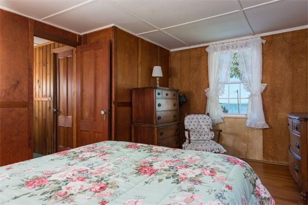 10 Briar Road Mattapoisett, MA 02739 - Photo 8 of 11 Gallery Image 8